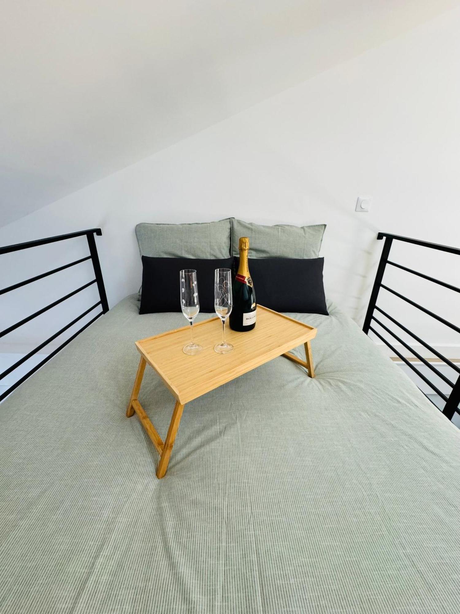 307 Gare Saint Roch Montpellier Apartment Exterior photo